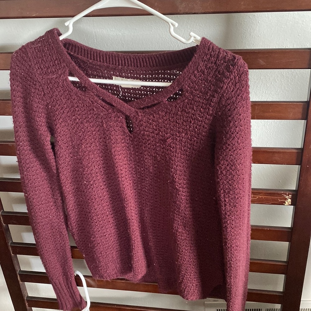 Aeropostale sweater. XS. Burgundy